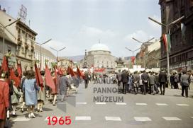 Május elsejei felvonulás, Pécs, 1965