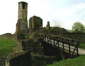 Kisnána castle