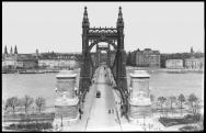Erzsébet híd, 1907