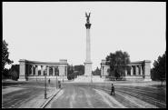 Millenniumi emlékmű, Hősök tere, 1905