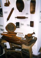 Various methods of the usage of wood