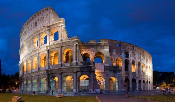 Colosseum<br>Forrás: Wikipédia