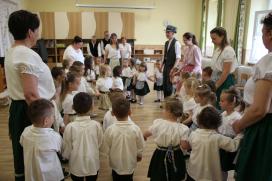 Népzenétől volt hangos a tompai óvoda 