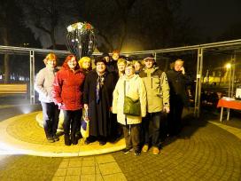 Ünnepváró verskút - Adventi hangulatban a verselő civilek