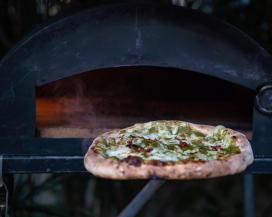 Olasz stílusú pizzakemencék: az otthoni pizzakészítés élménye