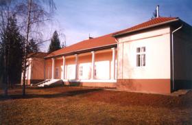 The gallery building