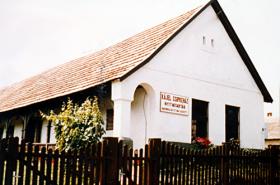 Kájel Lace House