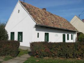 The museum of building