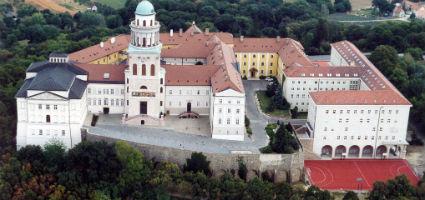 Pannonhalmi Főapátság (légifelvétel)