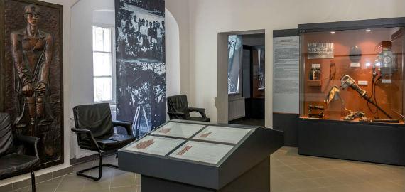 Mecseki Bányászati Múzeum - Bányászattörténeti Kiállítás és Könyvtár