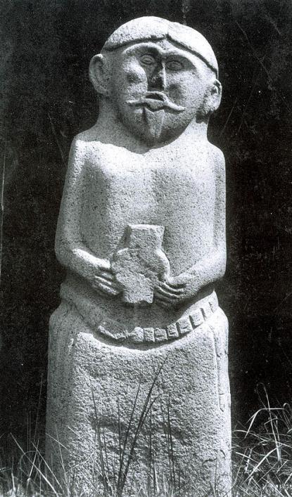 Old Turkic Stone Man Statue Tuva, Ulug-Hemsky Region, Semi (Museum Kizil)