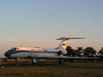 Tu-134