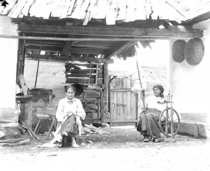 Szinte Gábor gyűjtései: Fonó asszonyok