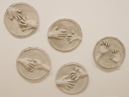 Érmezei Zoltán: Feltárás ciklus - Kezek, 1987. Érmezei Zoltán: Feltárás ciklus - Kezek, 1987.
