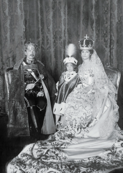 Utolsó felvonás - IV. Károly király koronázása