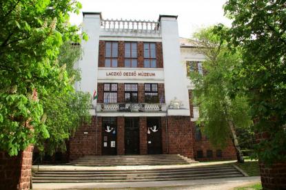 Laczkó Dezső Múzeum Laczkó Dezső Múzeum