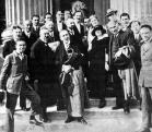Kosztolányi, Juhász Gyula, Babits és József Attila a múzeum lépcsőjén 1923-ban