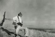 A milicista halála.<br>
Spanyolország, Cerra Muriano falu közelében, 1936. szeptember 5. Fényképezte Robert Capa International Center of  Photography, New York. Magyar Nemzeti Múzeum gyűjteménye.