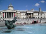 A Nemzeti Galéria épülete a londoni Trafalgar téren<br>Forrás: www.globeimages.com