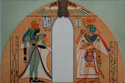 Amenhotep fáraó és anyja, Ahmesz-Nofertari egy sztélén<br>Forrás:
www.en.wikipedia.org