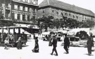 Villamos a Széchenyi téren (Pécs)
