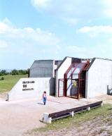 Az emlékkiállítás épülete Az emlékkiállítás épülete