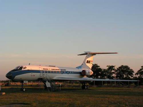 Tu-134
