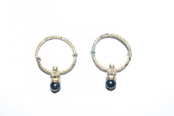 Aranyozott fülbevaló, 2010