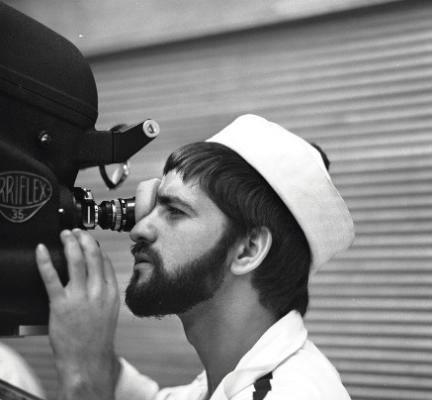 Jelenet Kende Jánossal az Egy őrült éjszaka c. filmből