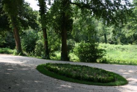 Kastélypark, Alsóbogát