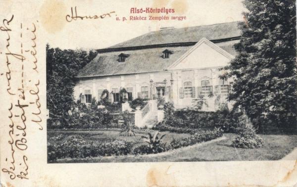 Az alsókörtvélyesi kúria