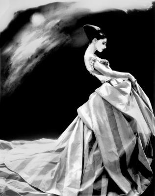 Anneliese Seubert, Párizs (New York Times Magazine), 1996