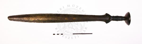 Késő bronzkori (kb. i.e. 1050-950), ún. csészés markolatú bronzkard
