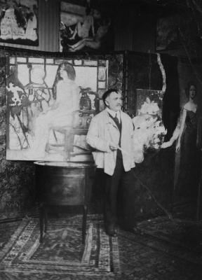 A Két bálvány előtt 1912-ben