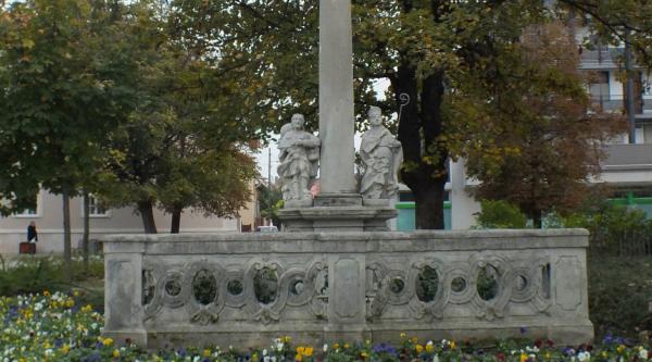 A hatvani Szent Sebestyén fogadalmi emlékmű