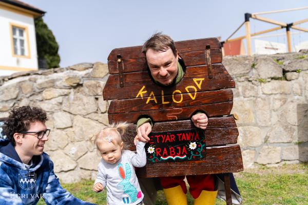 Húsvét az Egri várban