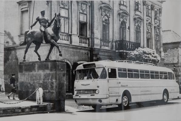 IKARUS - A busz