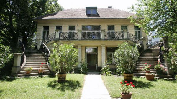 A villa a felújítás után