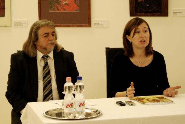 Medgyesi Pál múzeumigazgató-helyettes és Ván Hajnalka művészettörténész