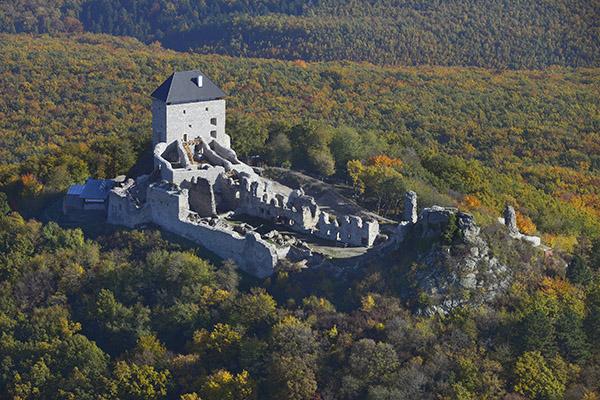 Regéci Vár és Látogatóközpont