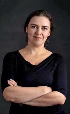 Tóth Ilona Csilla textilrestaurátor